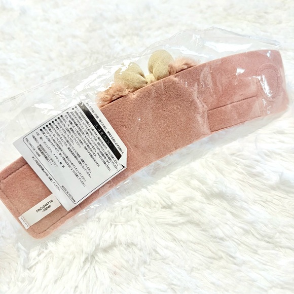 Shellie May Cup Sleeve warmer Tokyo Disney Sea Japan Bear Starbucks Ears Minnie - Picture 4 of 4